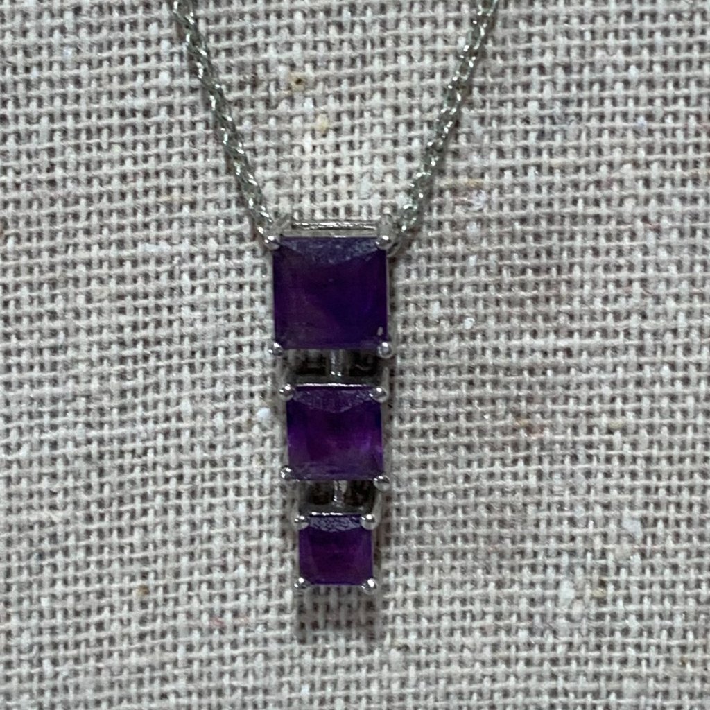 Vintage Three Stone Amethyst Necklace